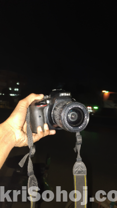 Nikon D5300 DSLR 24.2 MP Wi-Fi With 18-55mm Lens